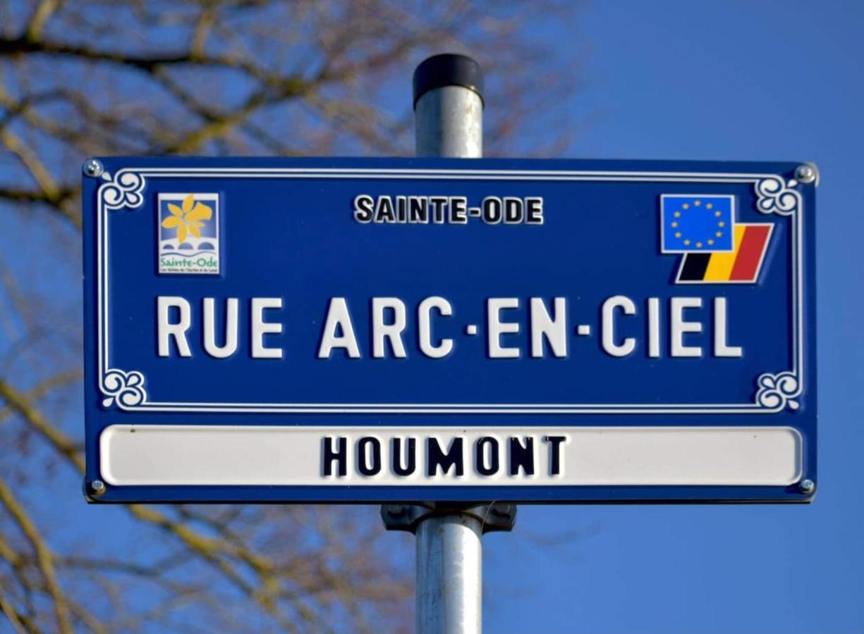 Gite Du Cheval Blanc A Houmont Sainte-Ode ภายนอก รูปภาพ